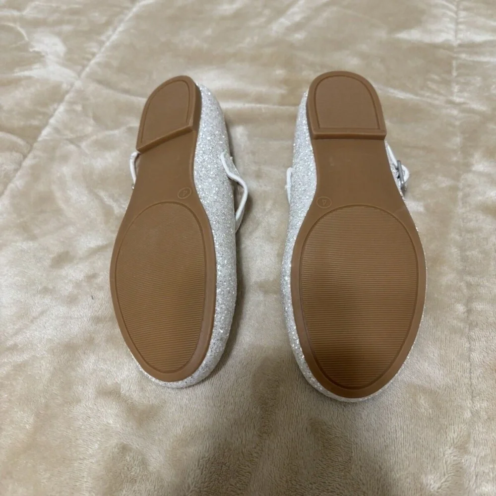 Gap Kid's Size 4 Closed Toe Mary Jane Flats w/Glitter - EUC
